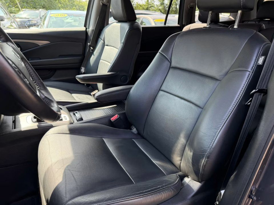 Used 2018 Honda Pilot EX-L image 11
