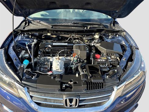 Used 2013 Honda Accord LX image 29