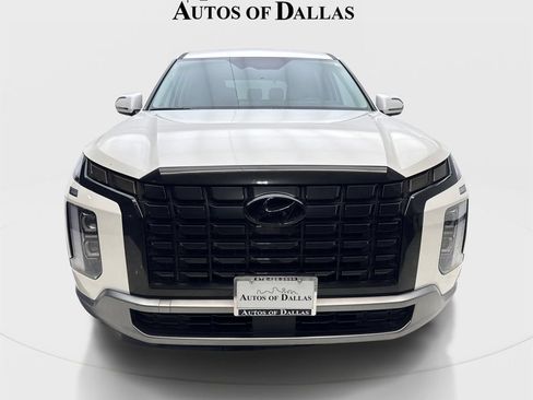 Used 2025 Hyundai Palisade SE FWD image 3