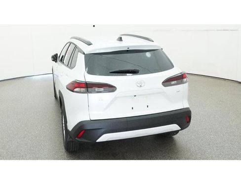 New 2026 Toyota Corolla Cross LE FWD image 6
