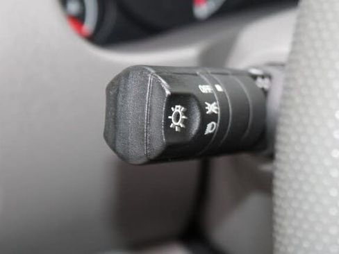 Used 2016 Nissan Frontier SV image 49