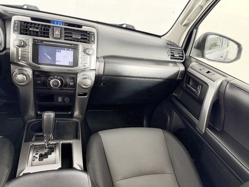 Used 2014 Toyota 4Runner SR5 RWD image 50