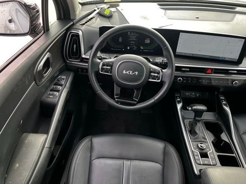Used 2024 Kia Sorento X-Line EX image 17