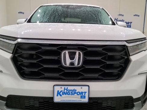 Certified 2024 Honda Pilot EX-L image 12