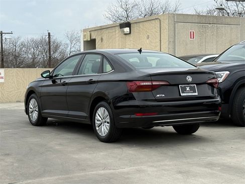 Used 2019 Volkswagen Jetta S image 5