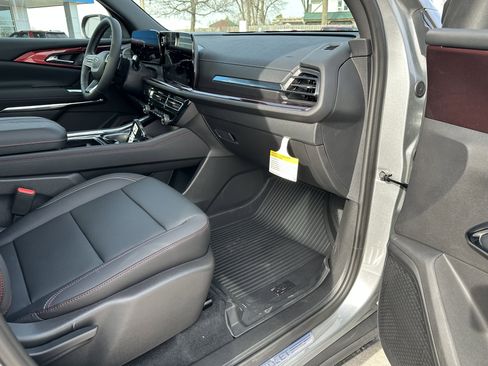 New 2026 Chevrolet Traverse Z71 w/ Driver Confidence Package image 46