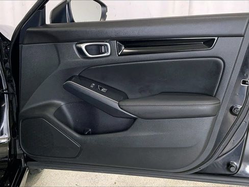 Used 2025 Honda Civic Sport image 26