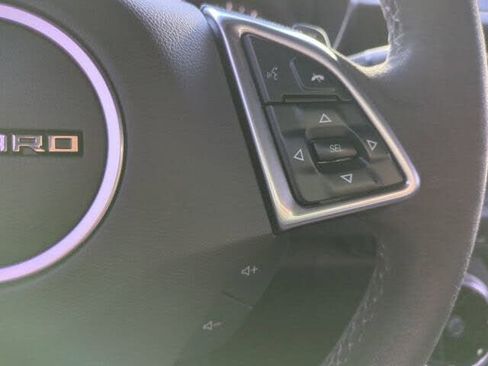 Used 2022 Chevrolet Camaro SS image 18