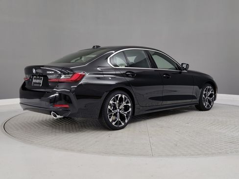 Used 2026 BMW 330i Sedan w/ Convenience Package RWD image 7