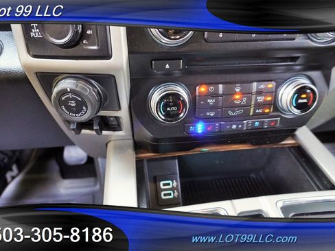 Used 2018 Ford F150 Lariat w/ Equipment Group 501A Mid image 27