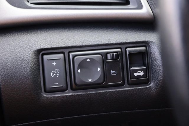 Used 2015 Nissan Sentra SV FWD image 20