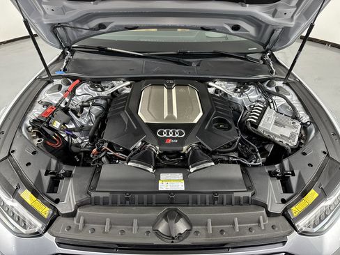 Used 2021 Audi RS 7 Sportback AWD/4WD image 27