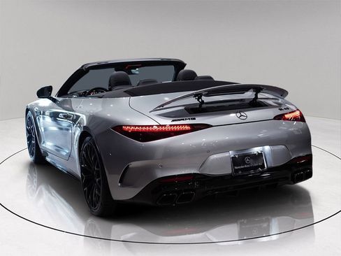 New 2025 Mercedes-Benz SL 63 AMG 4MATIC image 5