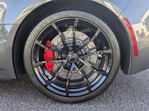 Used 2017 Chevrolet Corvette Grand Sport image 13
