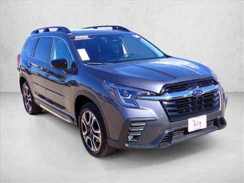 Used 2026 Subaru Ascent Limited AWD/4WD image 6