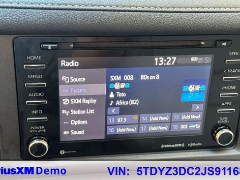 Used 2018 Toyota Sienna XLE image 36