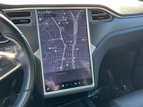 Used 2016 Tesla Model X 90D image 45