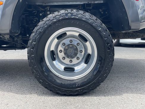 Used 2019 Ford F350 XLT w/ XLT Premium Package AWD/4WD image 38