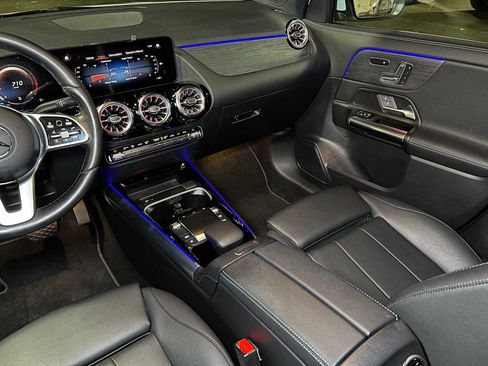 Certified 2023 Mercedes-Benz GLA 250 4MATIC image 37