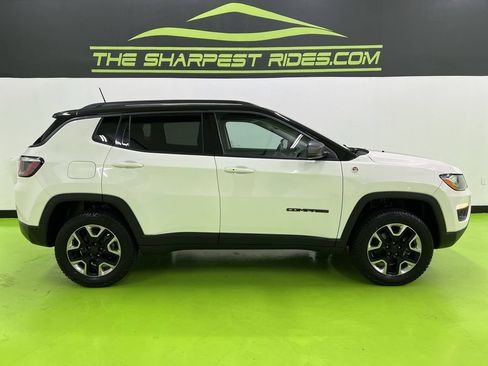 Used 2018 Jeep Compass Trailhawk w/ Cold Weather Group AWD/4WD image 11