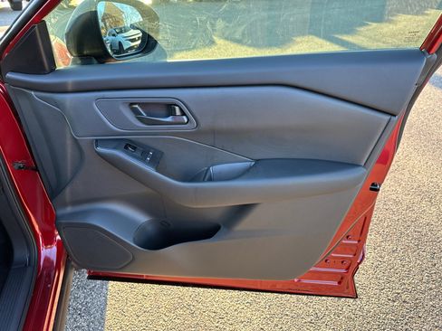 New 2026 Nissan Rogue S image 14