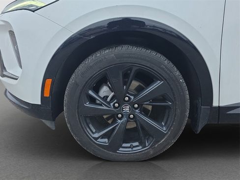 Used 2024 Buick Envision Sport Touring image 4