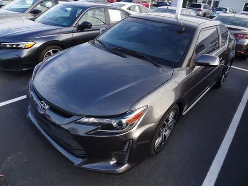 Used 2016 Scion tC image 22