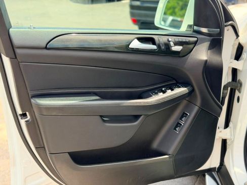 Used 2019 Mercedes-Benz GLS 450 4MATIC w/ Premium 1 Package image 25