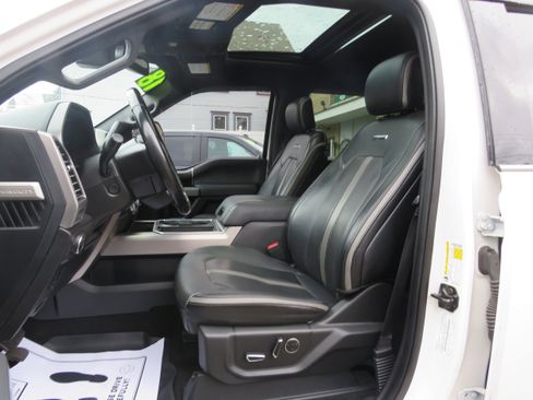 Used 2018 Ford F450 Platinum w/ Platinum Ultimate Package image 10