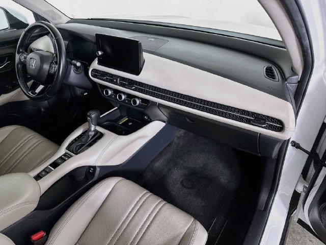 Certified 2025 Honda HR-V EX-L image 32