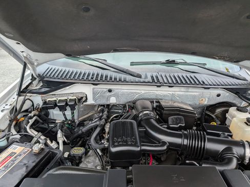 Used 2014 Ford Expedition Limited w/ Equipment Group 301A image 25