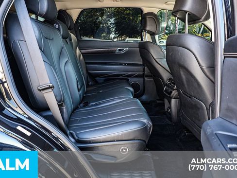 Used 2022 Genesis GV80 2.5T AWD/4WD image 23