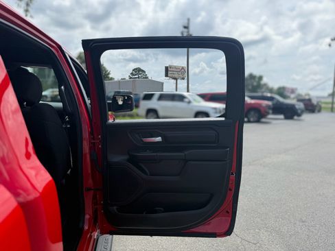 Used 2025 RAM 1500 Tradesman w/ Night Edition AWD/4WD image 29