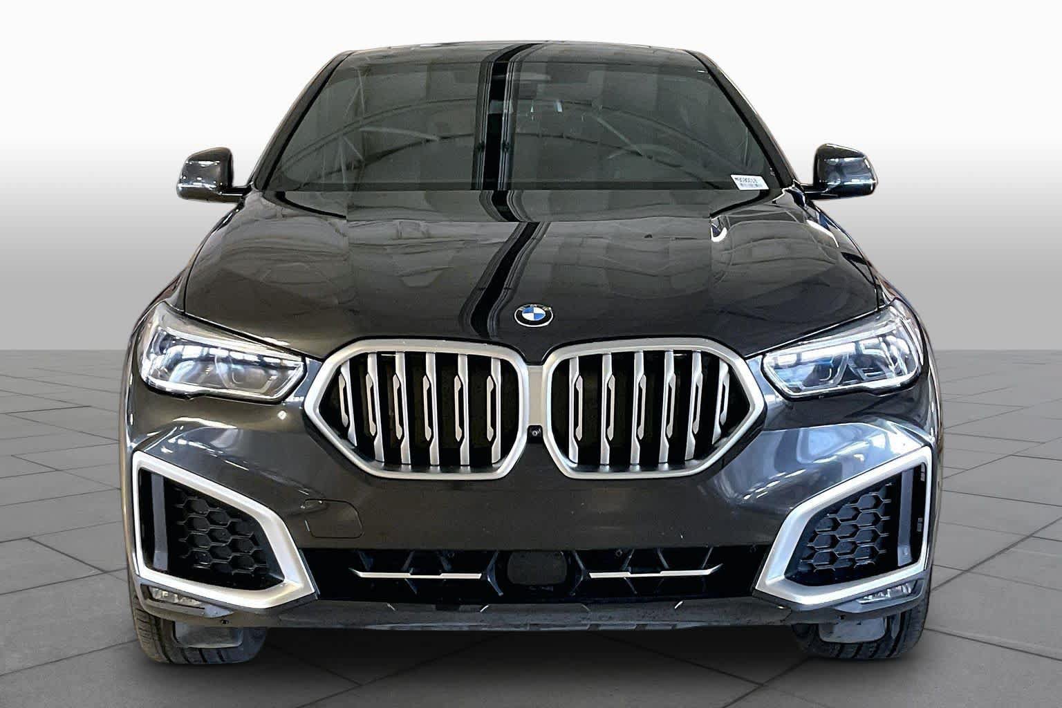Used 2021 BMW X6 xDrive40i w/ Executive Package 2 AWD/4WD image 3