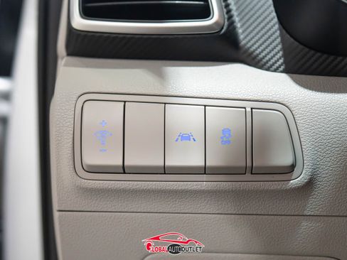 Used 2019 Hyundai Tucson SE image 36