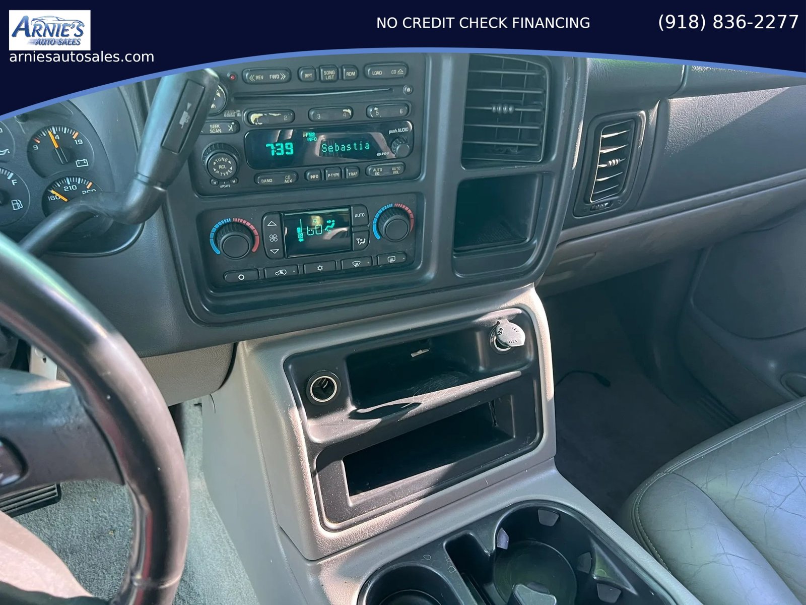 Used 2004 Chevrolet Suburban Z71 w/ Preferred Equipment Group AWD/4WD image 13