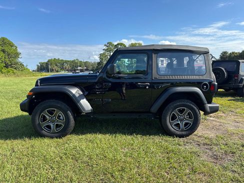 Certified 2021 Jeep Wrangler Sport image 6