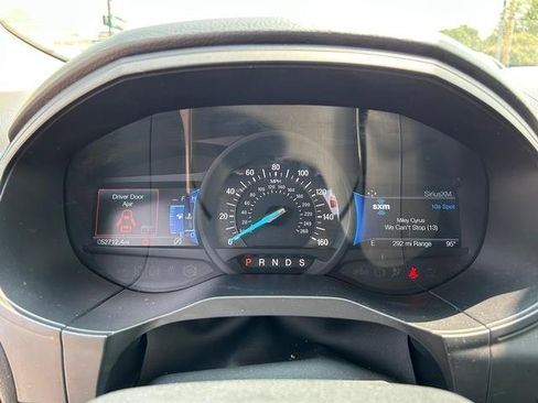 Used 2024 Ford Edge SEL image 23