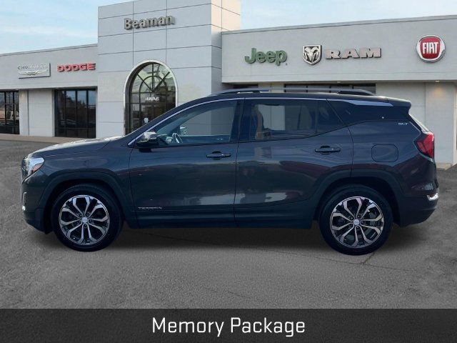 Used 2019 GMC Terrain SLT w/ Preferred Package FWD image 4