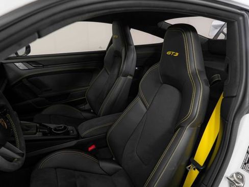 Used 2024 Porsche 911 GT3 image 17