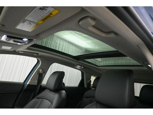 New 2026 Kia Sportage EX w/ EX Panorama Roof Package image 18