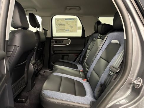 New 2026 Ford Bronco Sport Outer Banks w/ Outer Banks Tech Package+ AWD/4WD image 31