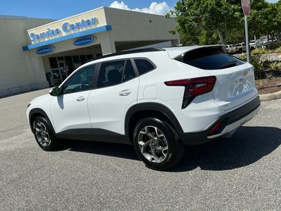 Used 2025 Chevrolet Trax LT w/ LT Convenience Package