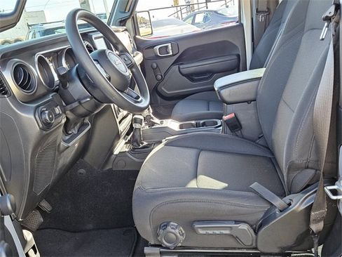 Used 2023 Jeep Wrangler Sport image 5
