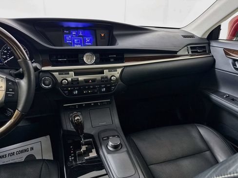 Used 2013 Lexus ES 350 w/ Luxury Pkg FWD image 31