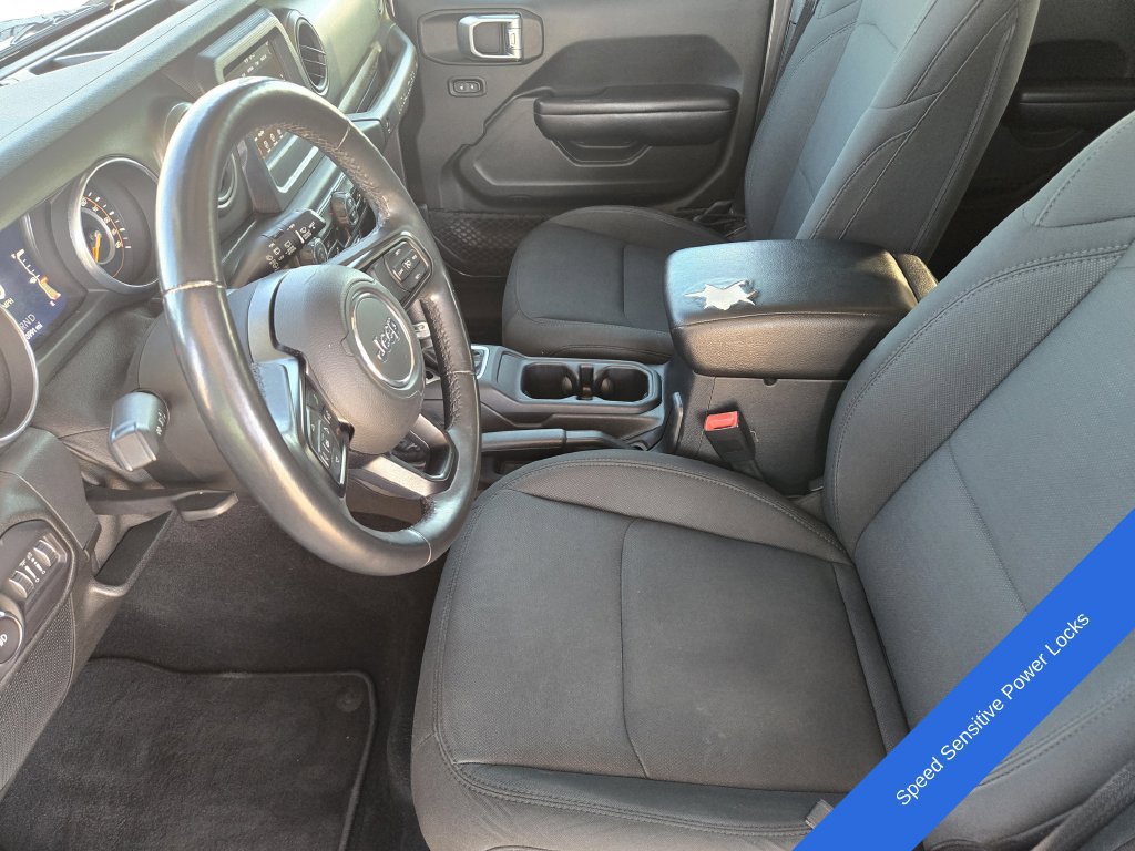 Used 2018 Jeep Wrangler Unlimited Sport S AWD/4WD image 16
