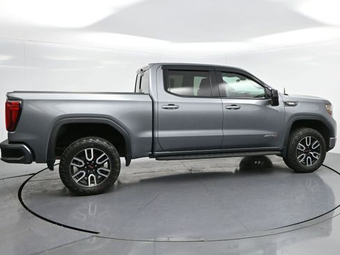 Used 2021 GMC Sierra 1500 AT4 w/ AT4 Premium Package image 8