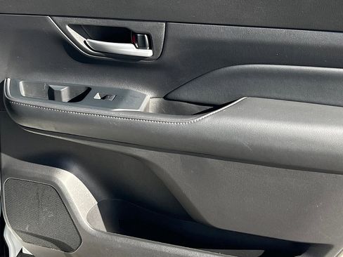 Used 2024 Toyota Grand Highlander XLE image 25