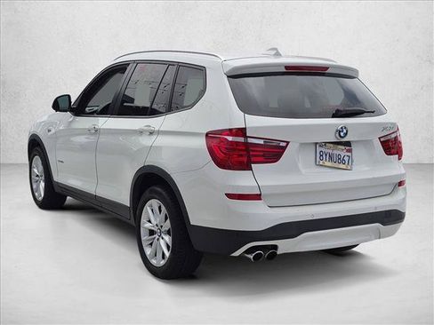Used 2017 BMW X3 sDrive28i RWD image 7