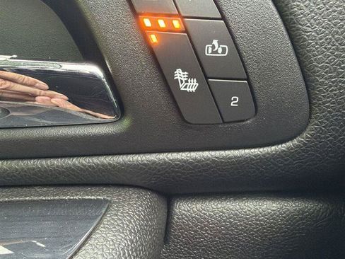 Used 2008 Chevrolet Avalanche LT w/ LT Preferred Equipment Group RWD image 11